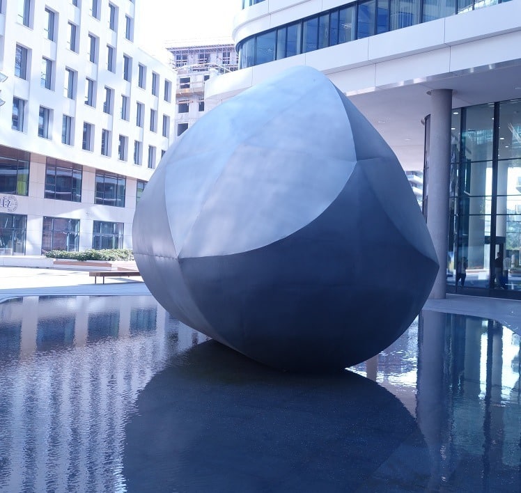 A 4.5-meter high 4-ton stainless steel Gömböc in Budapest
