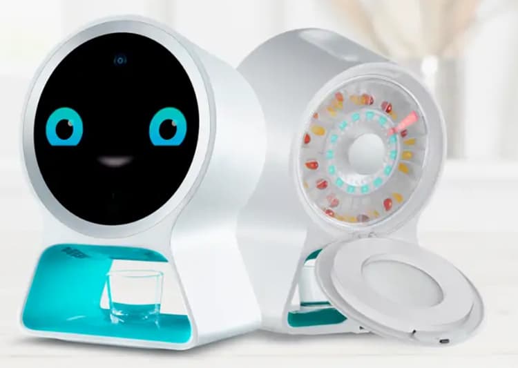 Pillo Health robot